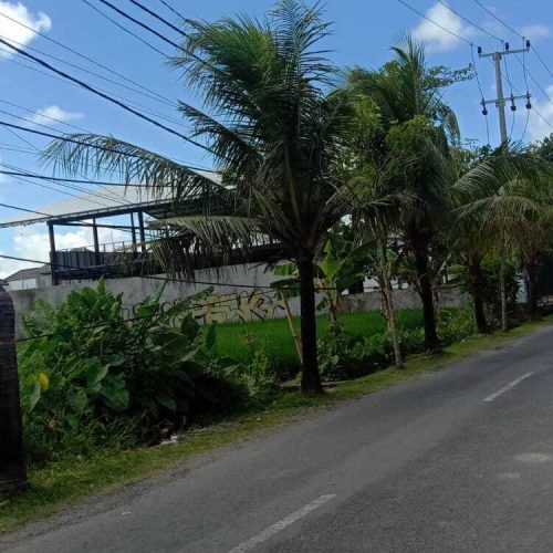 STRATEGIC 35,5 ARE LAND FOR LEASE IN PERERENAN