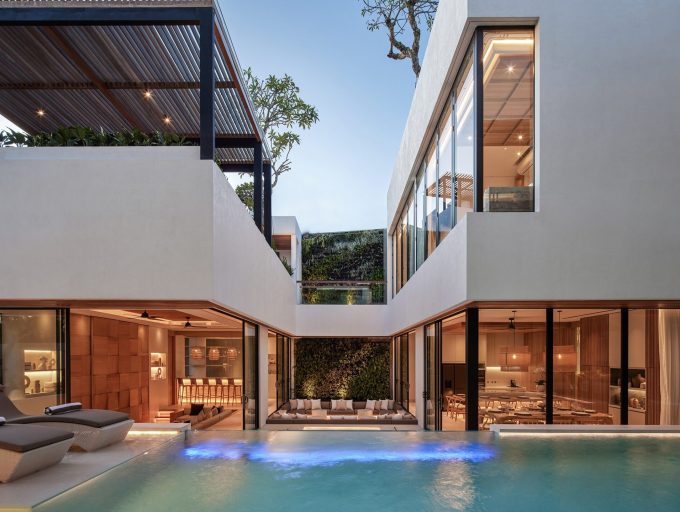 001-Villa-Nini-Elly-Pool-and-villa-1.jpg