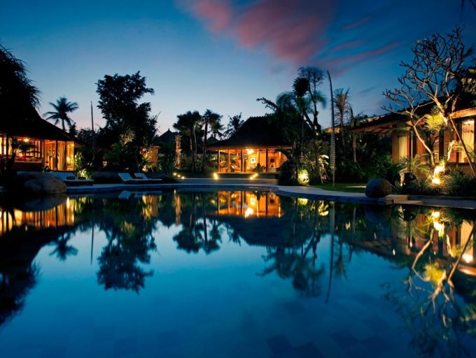 10. Villa Sati - The villa at night