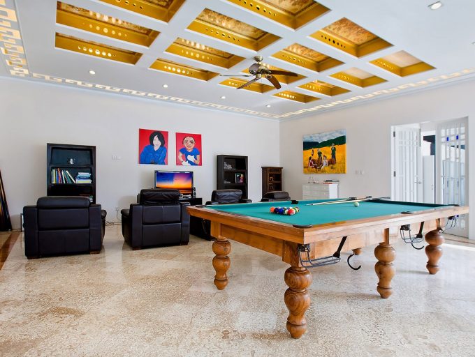 13.-Puri-Nirwana-Entertainment-room-1.jpg