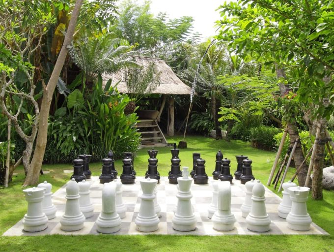 13. Villa Sarasvati - Garden chess