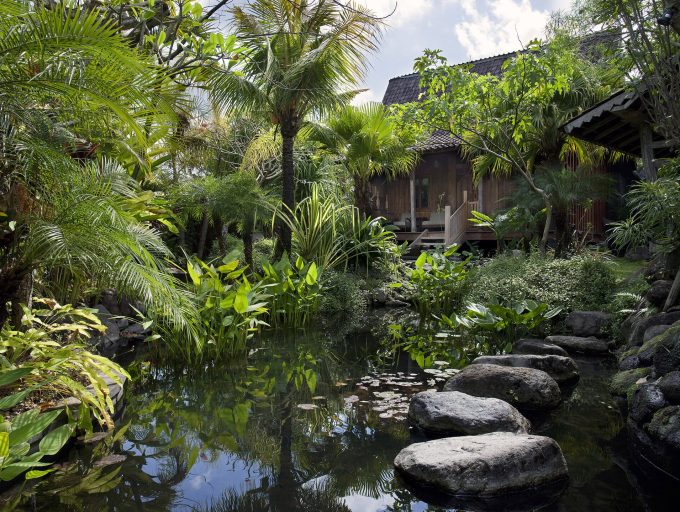 2. Villa Radha - Entrance pond