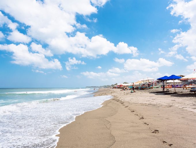 2. Villa Simona Oasis - Stroll along the sand