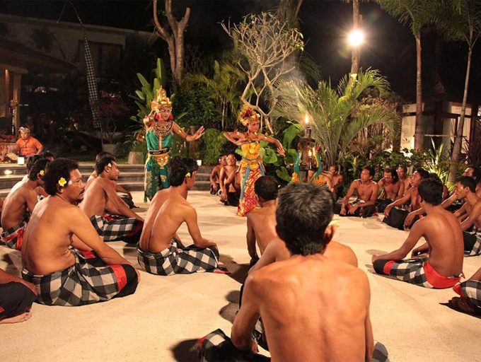 20. Villa Sati - Kacak dance