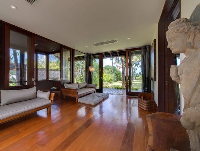 27. Samadhana - Master suite relaxation