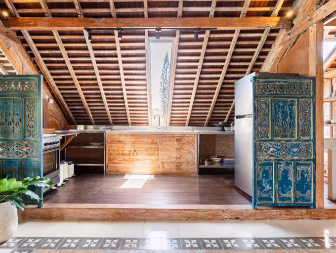 2ND LEVEL KITCHEN