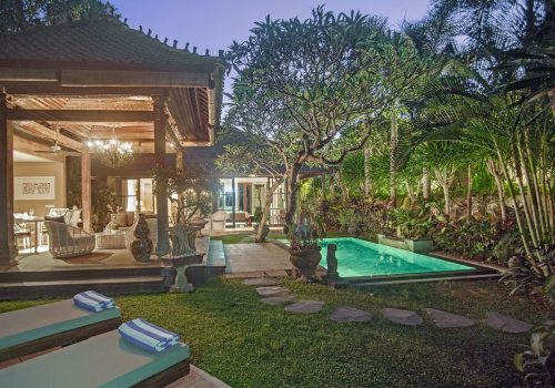 3. Villa Avalon Guest House - Pool and garden