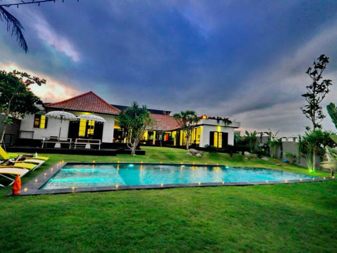 372_3940690439372_702270425818