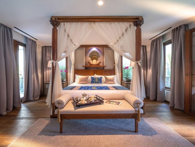 5. Des Indes I - Elegant design