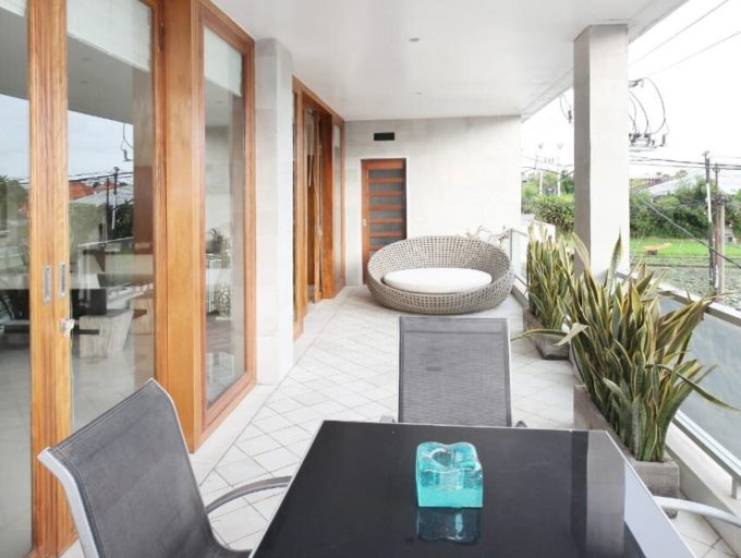 6b68470e-78c8-4751-9c12-a1851dba69e4