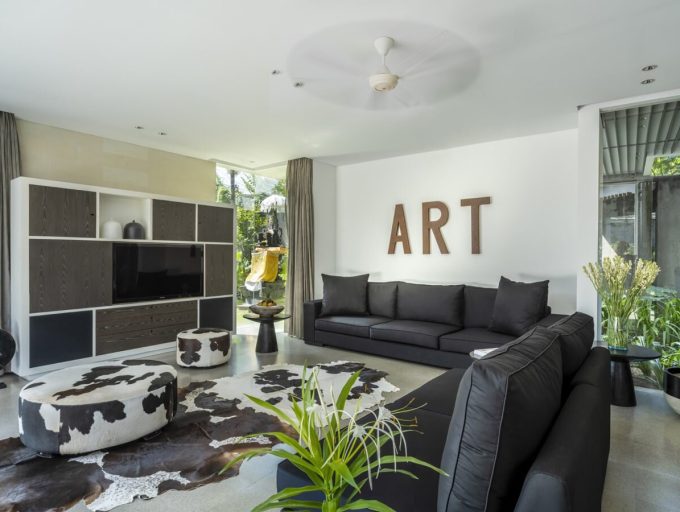 7. Villa Issi - Gorgeous living area