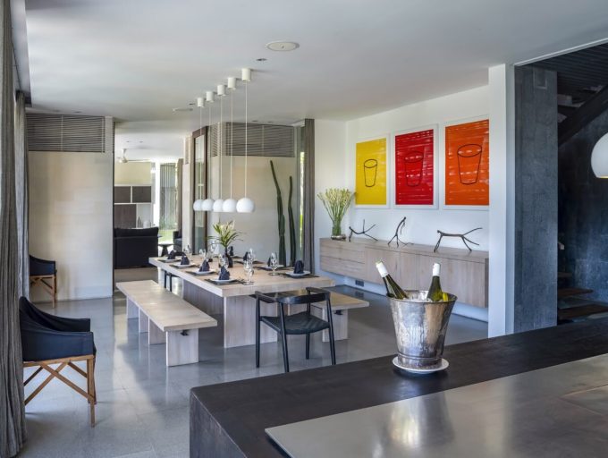 8. Villa Issi - Sumptuous dining area