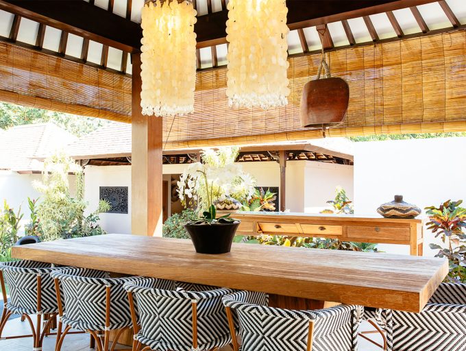 8. Villa Simona Oasis - Dining area