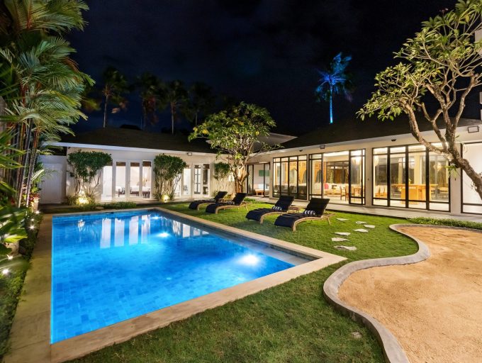 Copy of Copy of Iluka - Pool Dusk 06