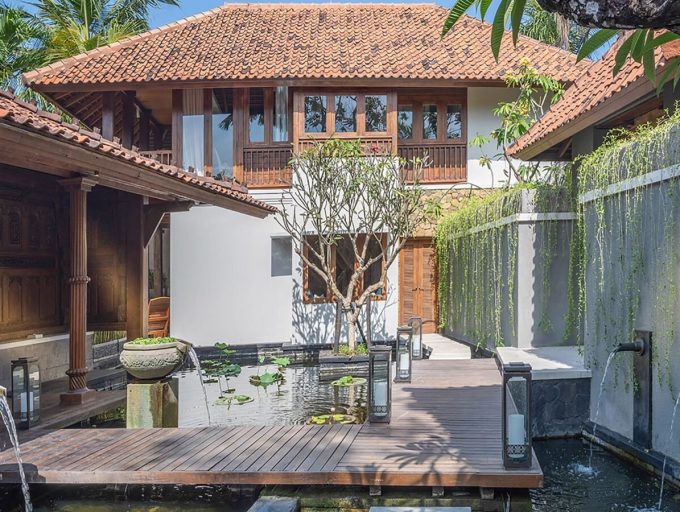 Des Indes I - Pathway to paradise