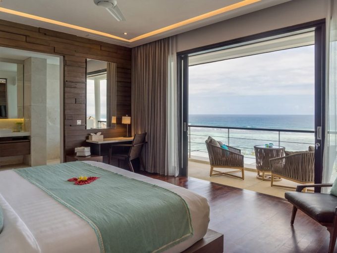 Grand Cliff Nusa Dua - Master Bedroom setting