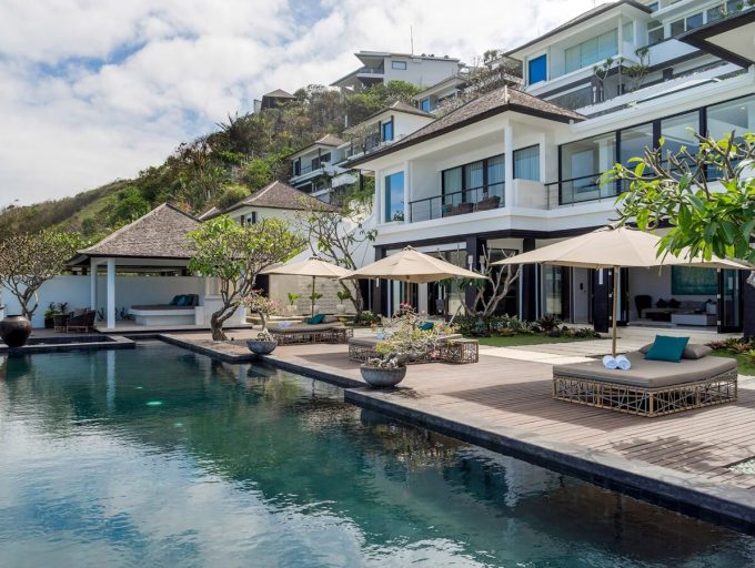 Grand Cliff Nusa Dua - View from the pool