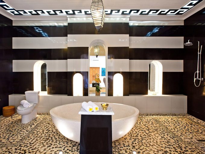 Puri-Nirwana-Ensuite-bathroom-1.jpg