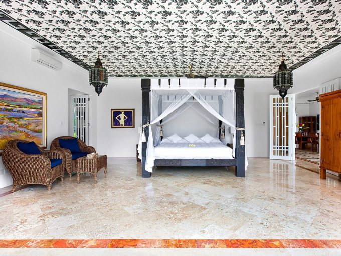 Puri-Nirwana-Guest-bedroom-3.jpg