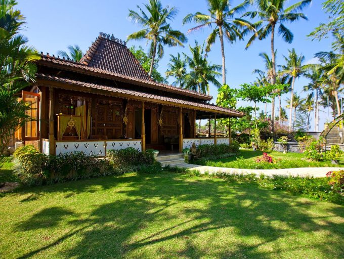 Puri-Nirwana-Joglo-house-spa-1.jpg