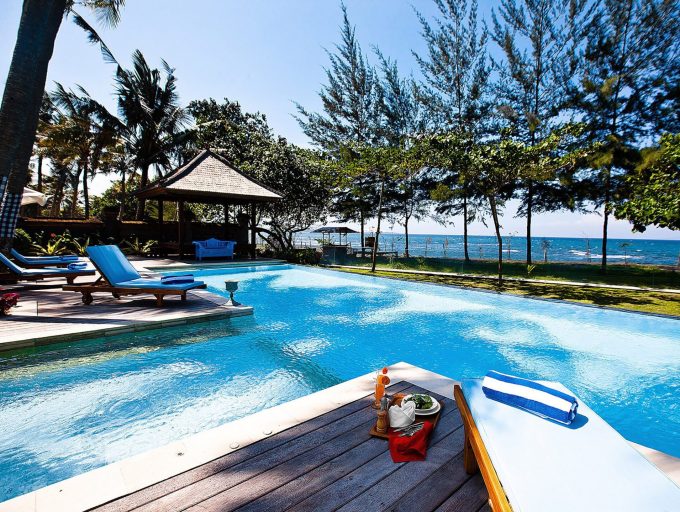 Puri-Nirwana-Pool-and-the-view-1.jpg