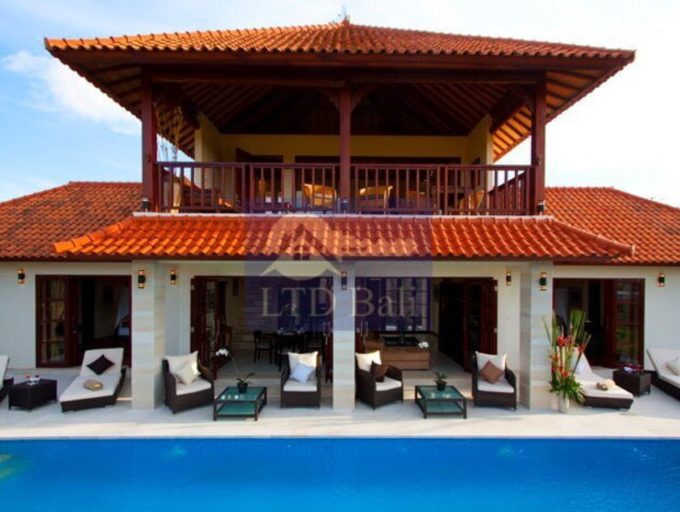 VILLA ASTU 10