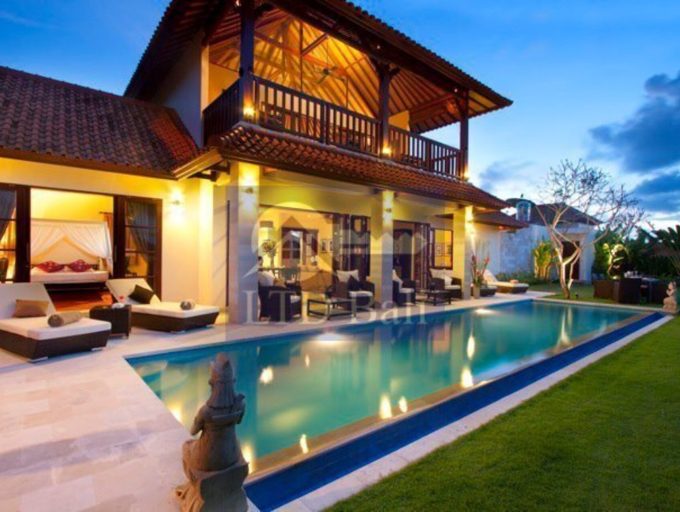 VILLA ASTU 15