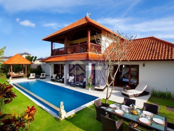 VILLA ASTU 9