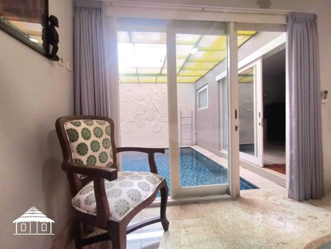 VILLA RODA PUTIH (1)