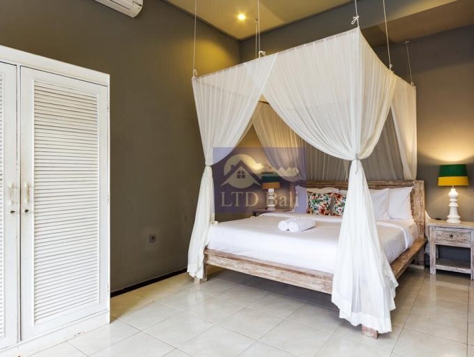 VILLA ROYAL (14)