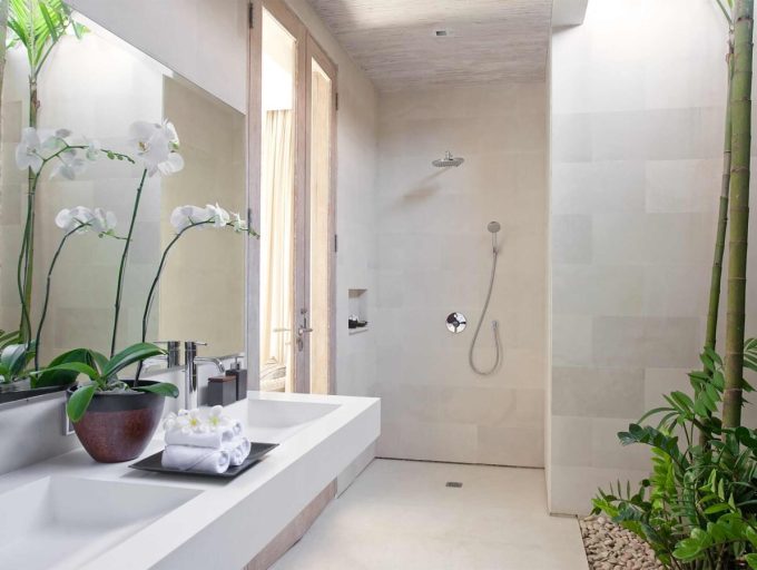 Villa Adasa - Guest bathroom