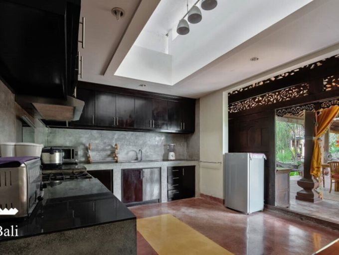 Villa-Bodhi-Kitchen-1.jpg