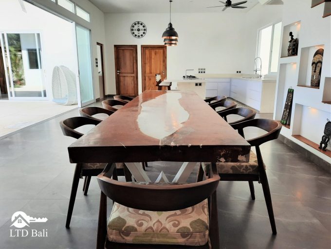 Villa-Correla-Dining-area-3-scaled-1.jpg