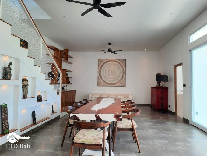 Villa-Correla-Dining-area-4-scaled-1.jpg