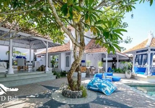 Villa Kita kerobokansaa (2)