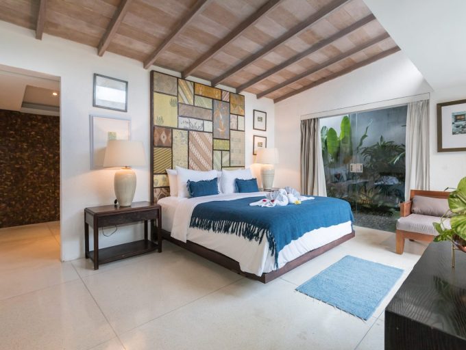 Villa Yasa Bedroom1-7085