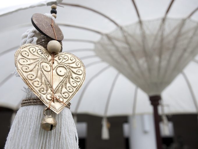 Villa adasa - umbrella ornament