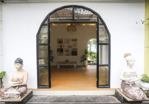 lobby comedi villa (1)
